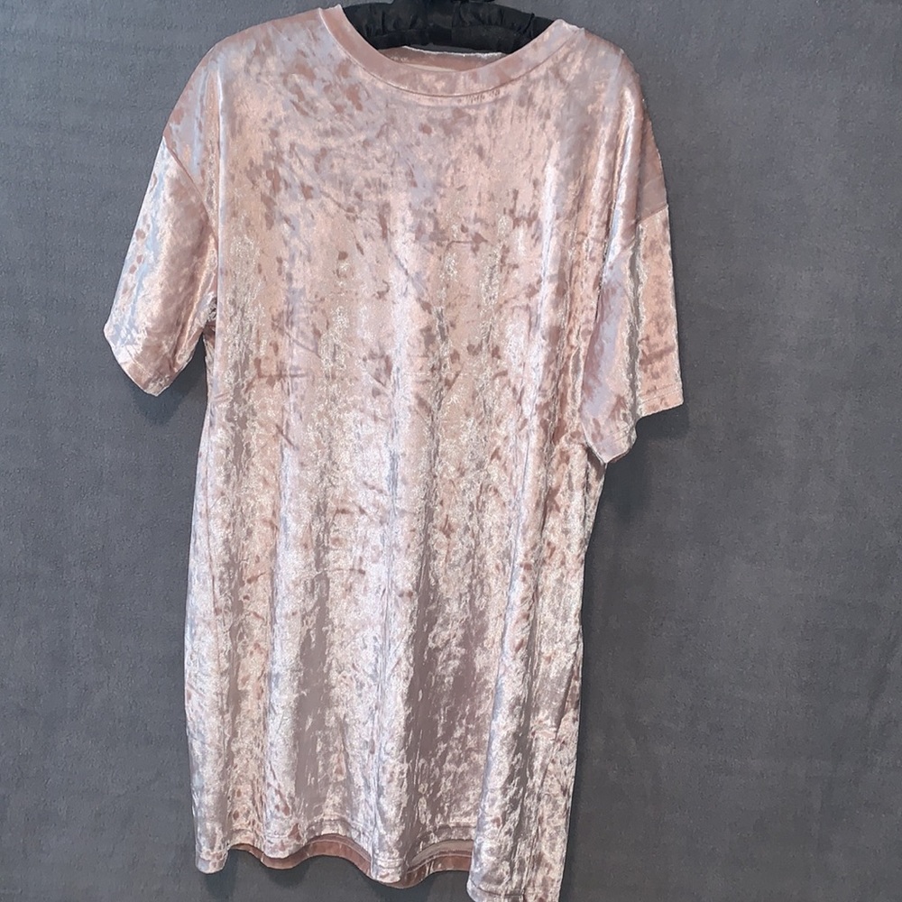 Light pink velvet tshirt dress